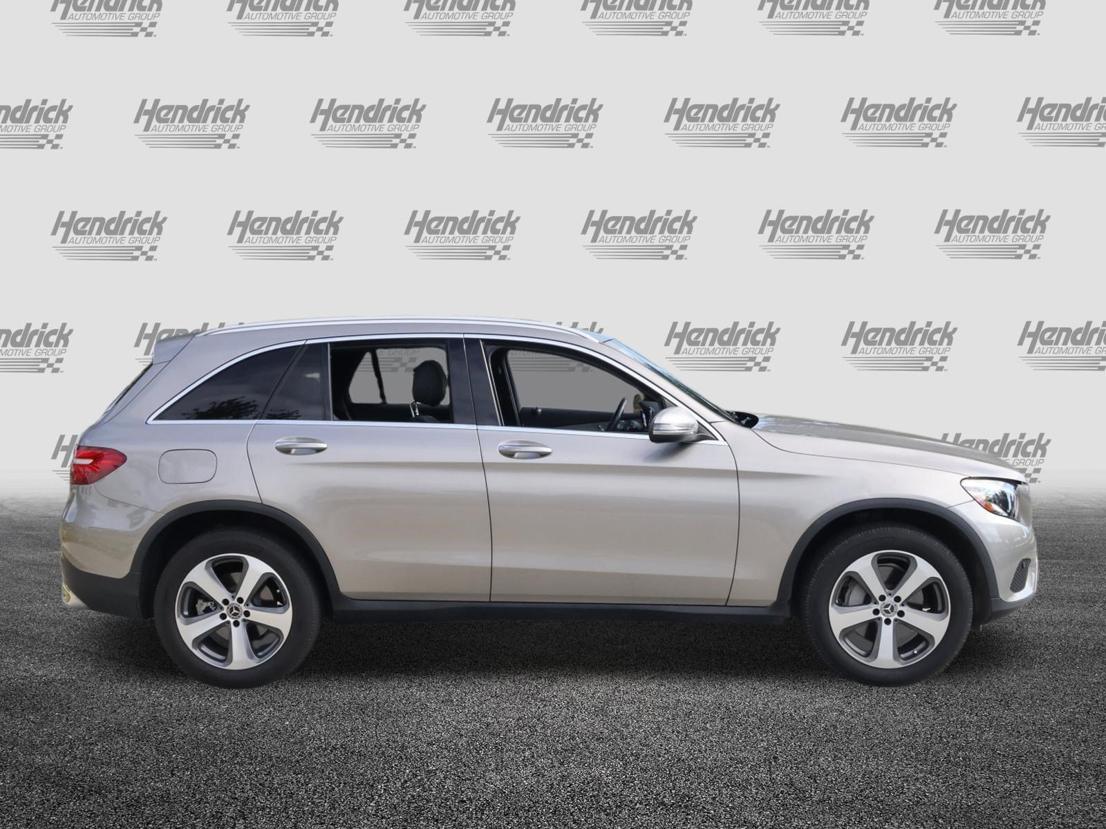 Used 2019 Mercedes-Benz GLC 300 4MATIC image 10