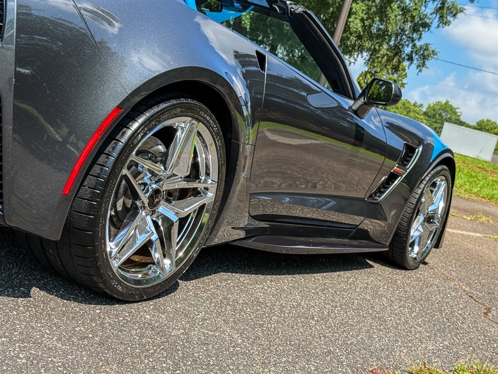 Used 2017 Chevrolet Corvette Grand Sport RWD image 40