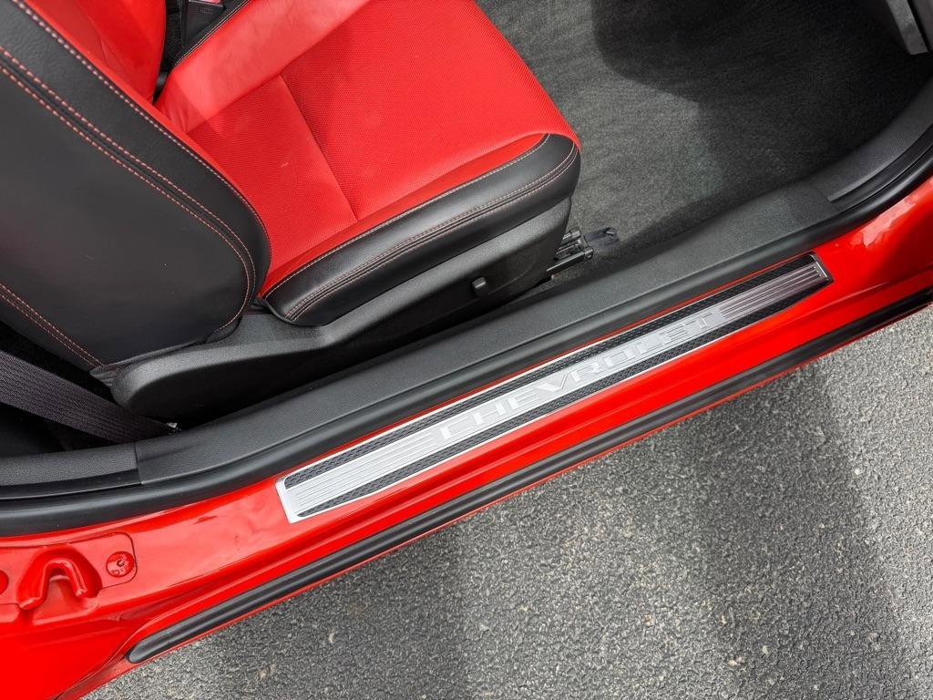 Used 2010 Chevrolet Camaro SS w/ Interior Accent Trim Package image 28