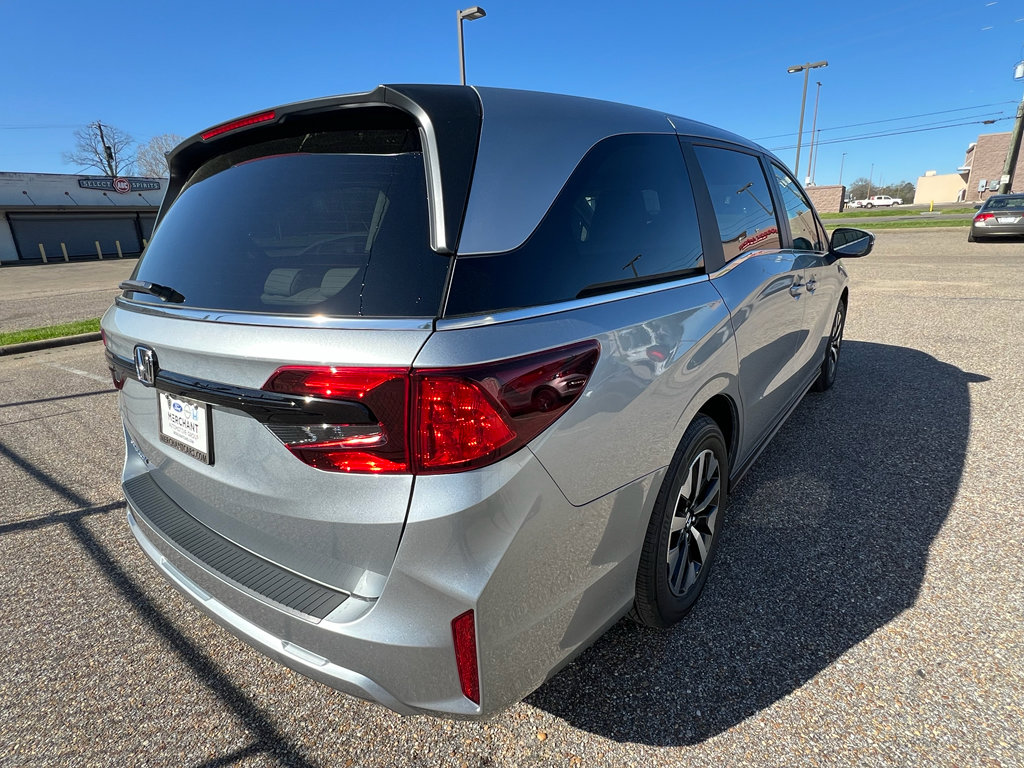 New 2026 Honda Odyssey EX-L image 9