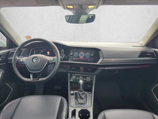 Used 2019 Volkswagen Jetta SEL w/ Cold Weather Package FWD image 24
