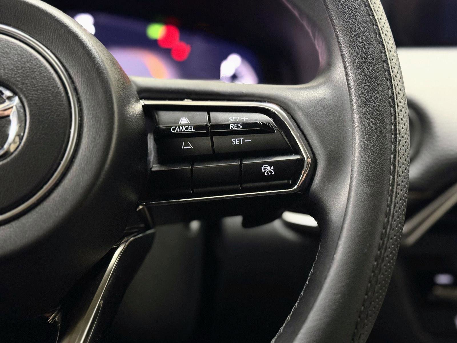 Used 2024 MAZDA CX-90 Plug-In Hybrid w/ Preferred image 21