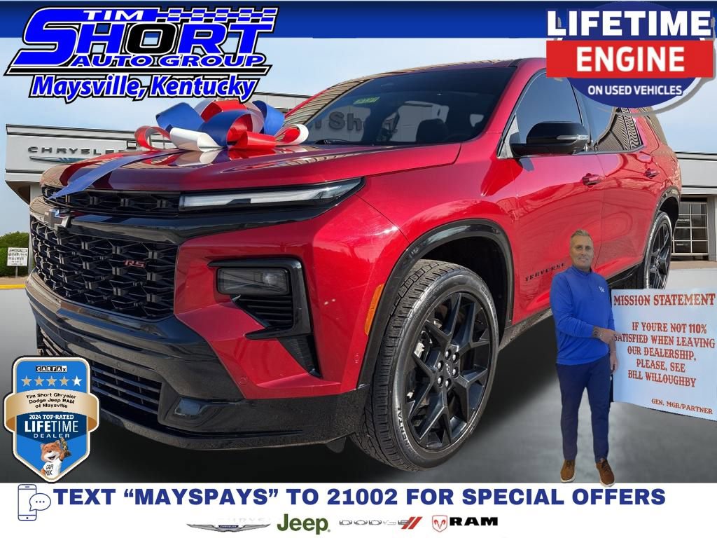 Used 2024 Chevrolet Traverse RS image 1