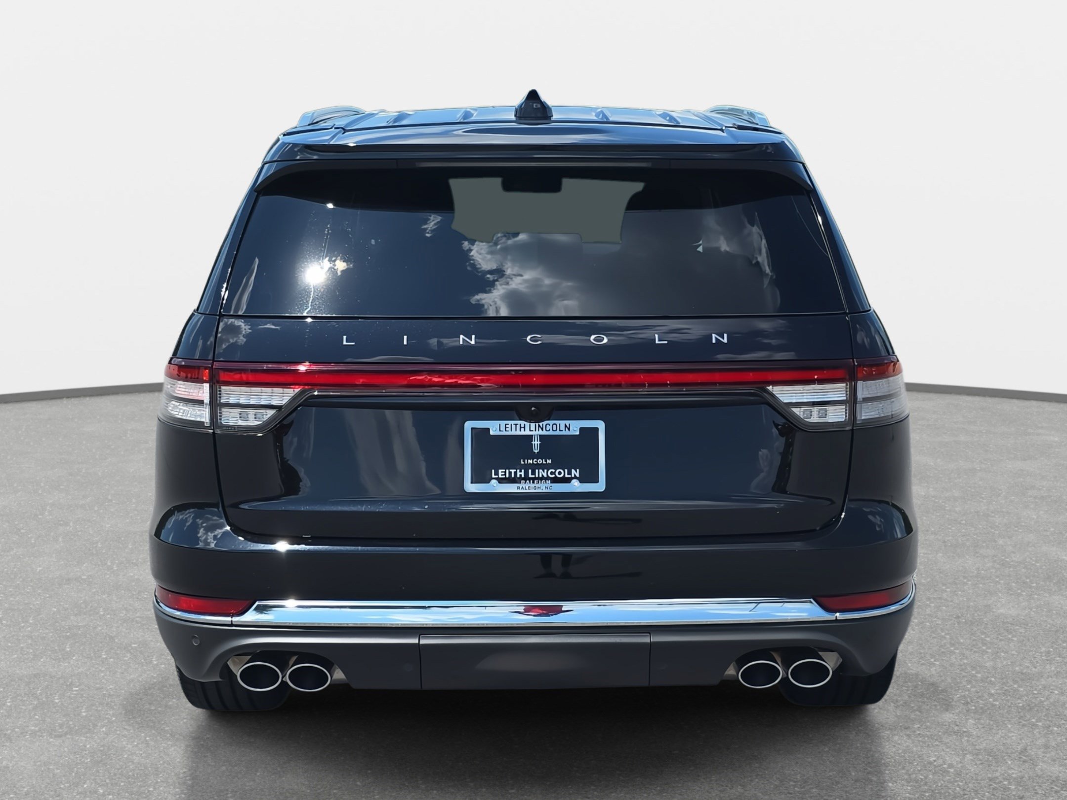 New 2025 Lincoln Aviator Reserve w/ Equipment Group 201A image 6