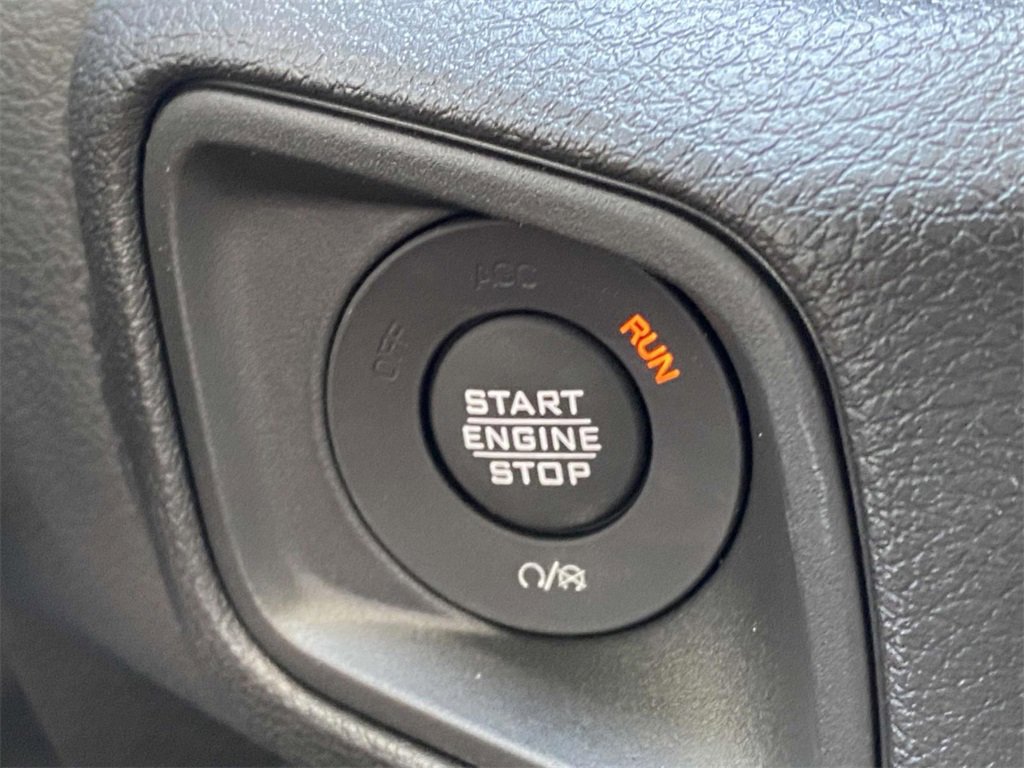 New 2025 Jeep Gladiator Sport image 20