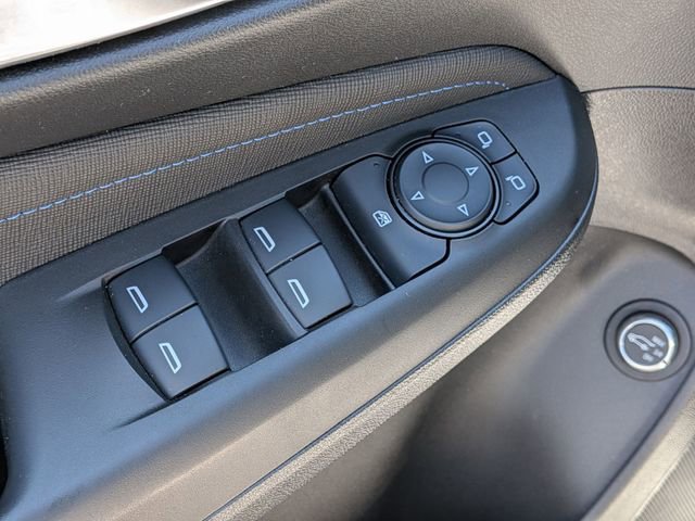 Used 2025 Buick Envista Sport Touring w/ Convenience I Package FWD image 14