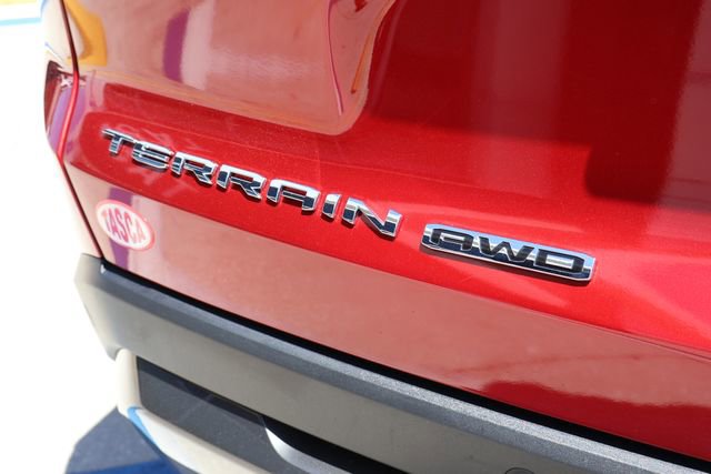 Used 2025 GMC Terrain Elevation image 7