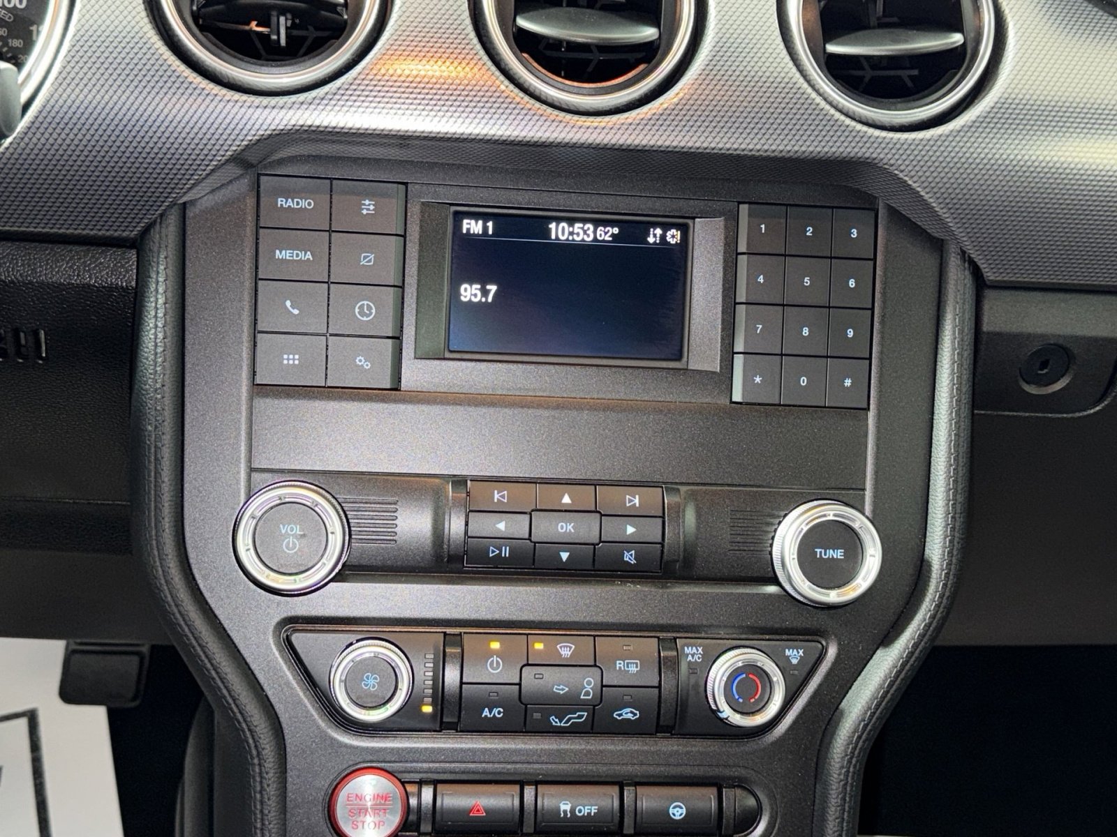Used 2022 Ford Mustang GT RWD image 18