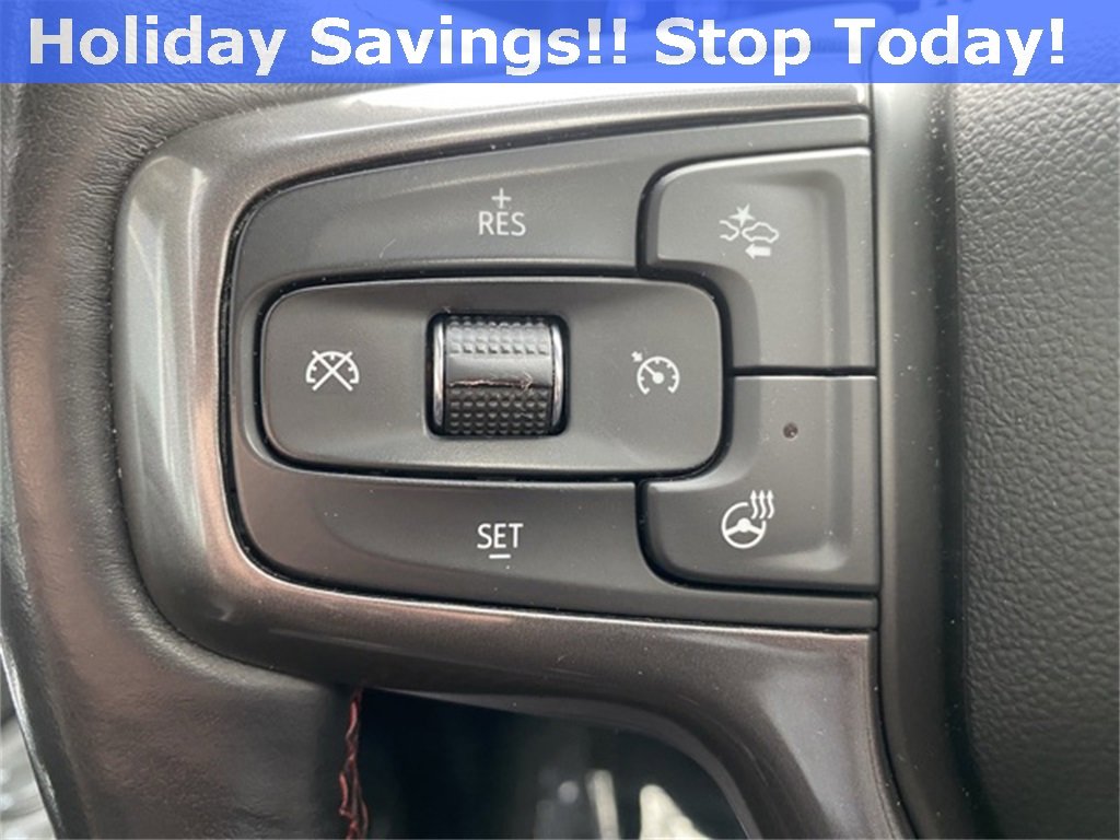 Used 2022 Chevrolet Suburban RST w/ Luxury Package image 12