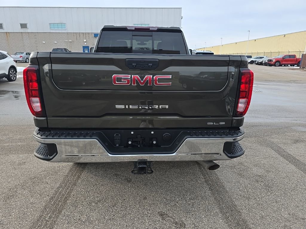Used 2022 GMC Sierra 2500 SLE w/ SLE Convenience Package image 4