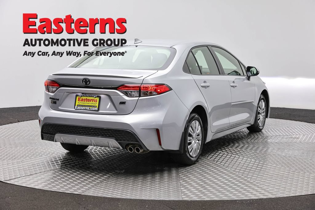 Used 2022 Toyota Corolla SE FWD image 4