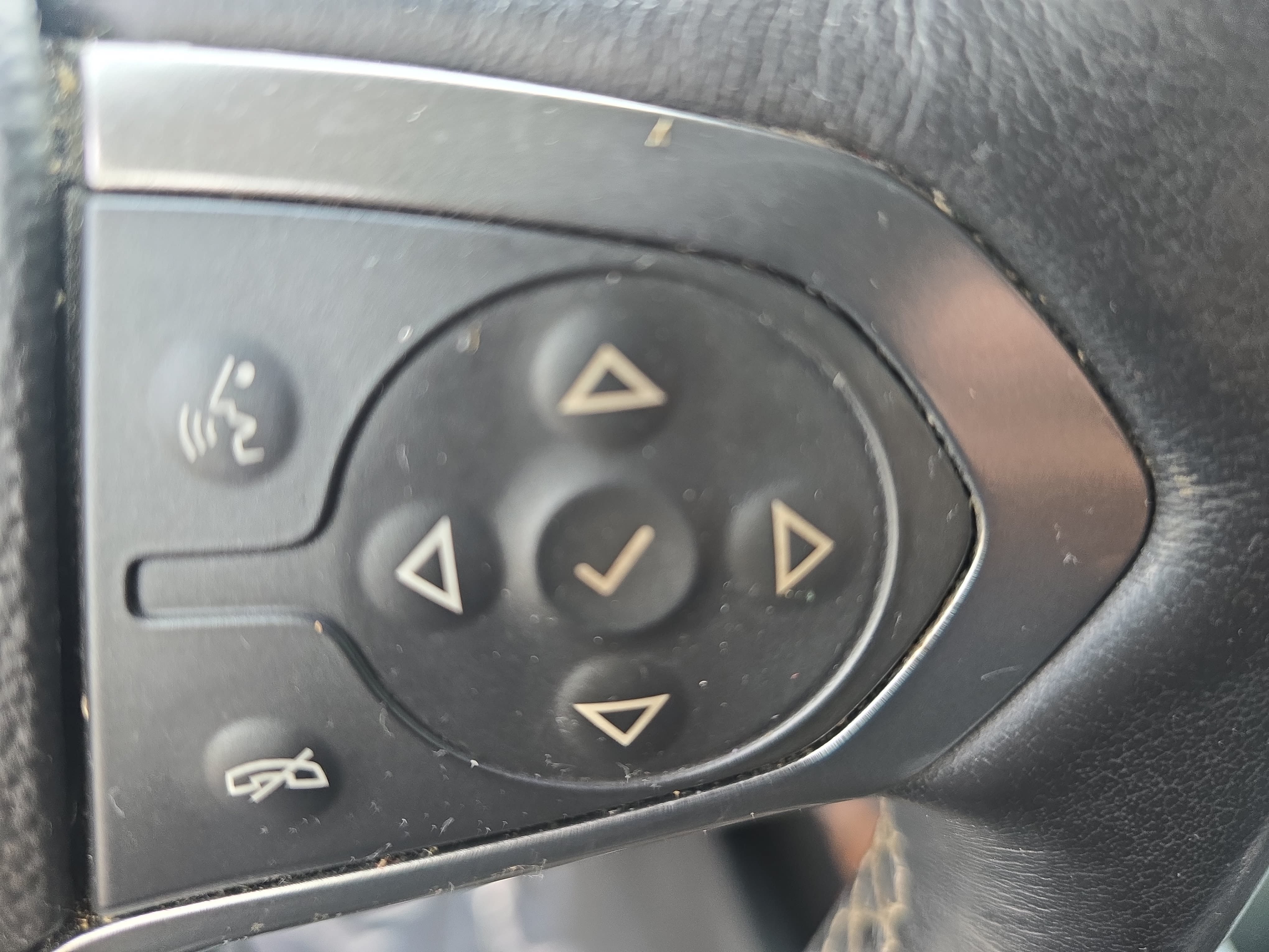Used 2019 Chevrolet Tahoe Premier AWD/4WD image 16