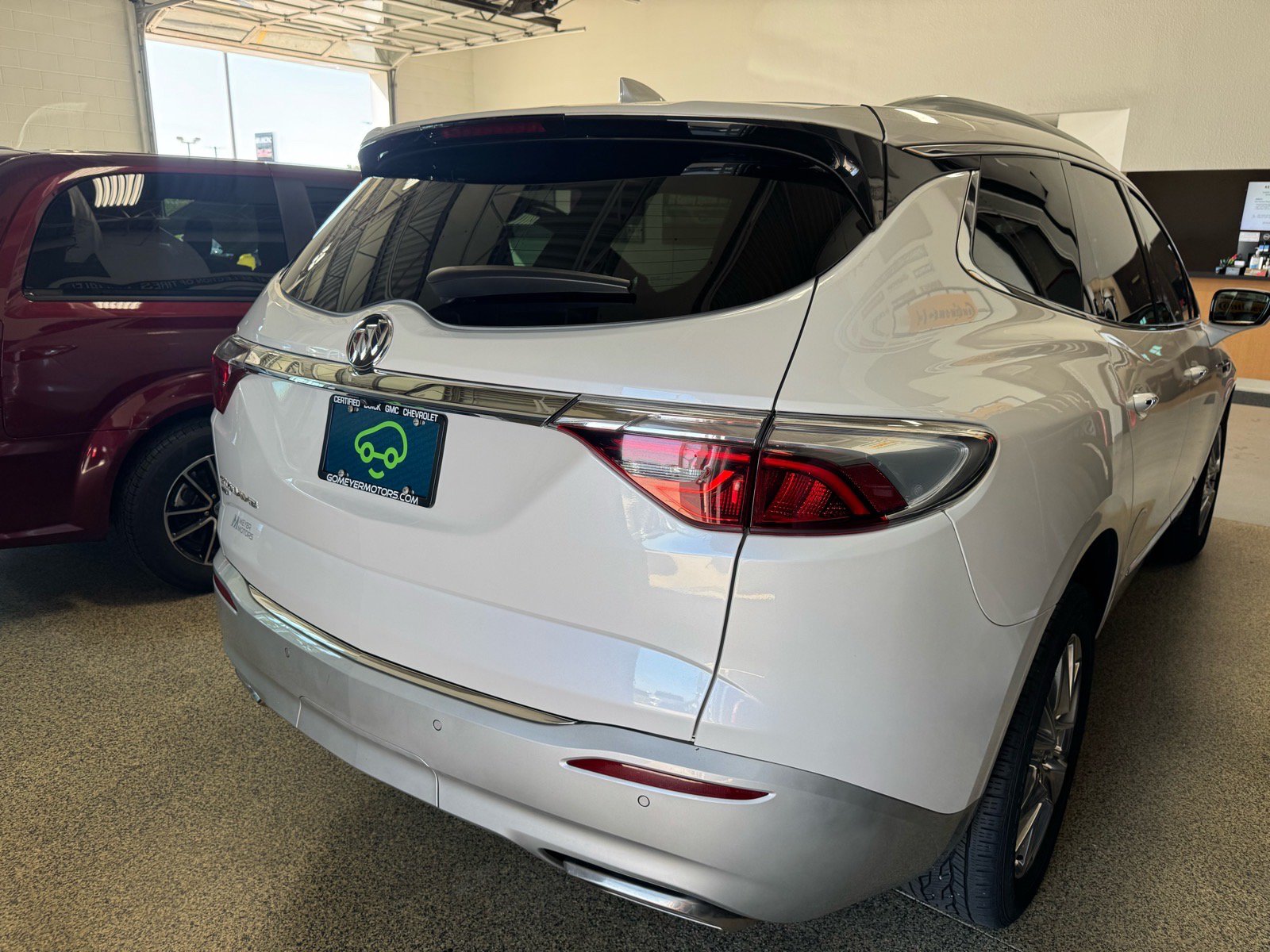 Certified 2024 Buick Enclave Essence w/ Experience Buick Package AWD/4WD image 5