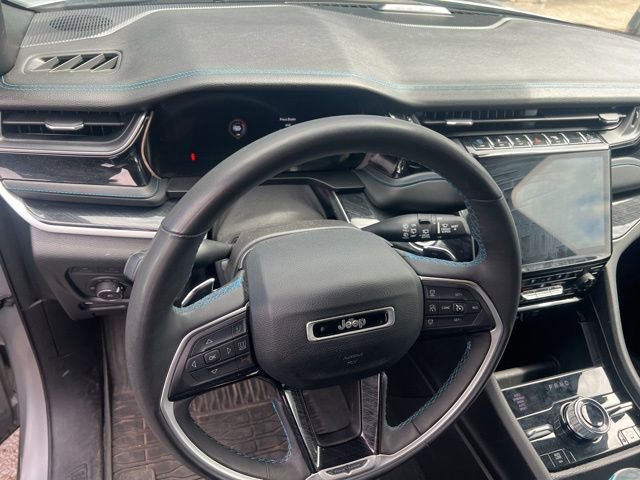 Used 2024 Jeep Grand Cherokee Trailhawk AWD/4WD image 19