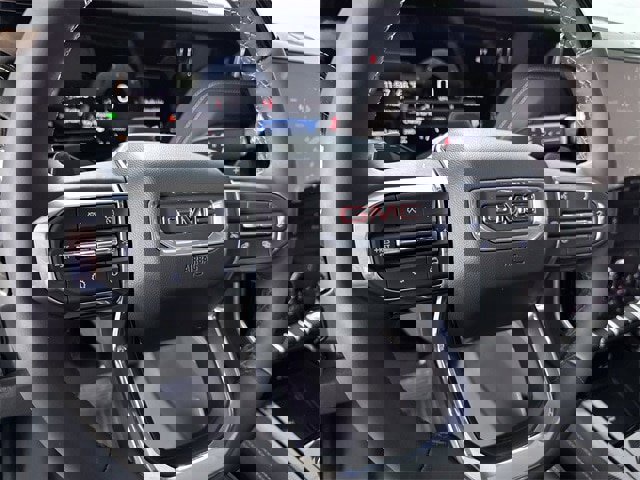 Used 2026 GMC Yukon Elevation w/ Elevation Premium Package image 11