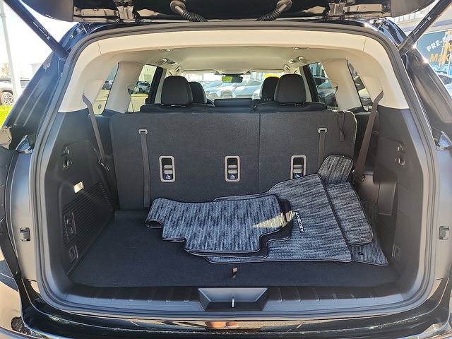 Certified 2026 Subaru Ascent Premium AWD/4WD image 28