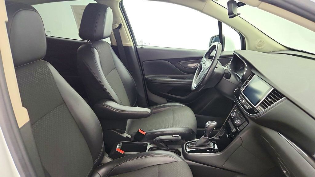 Used 2019 Buick Encore Preferred AWD/4WD image 23