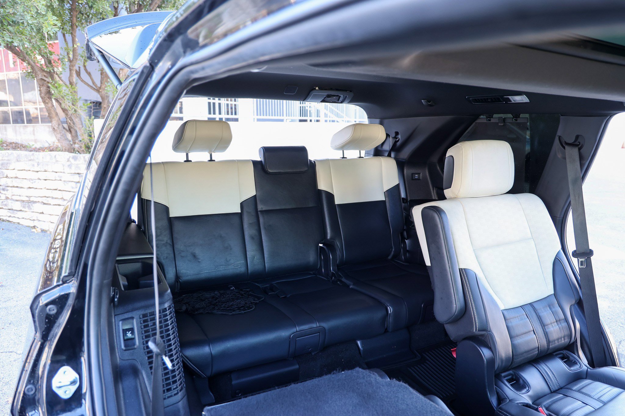 Used 2023 Toyota Sequoia Capstone image 52