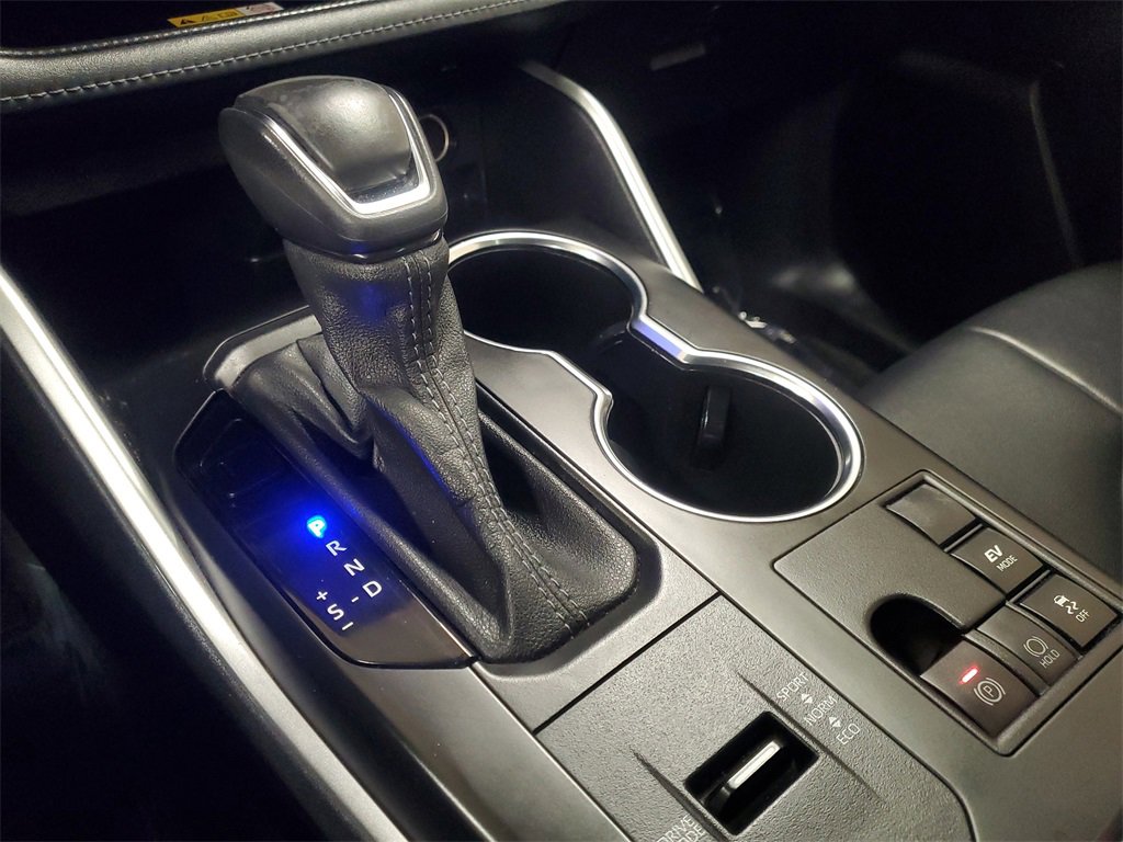 Certified 2023 Toyota Highlander XLE image 31