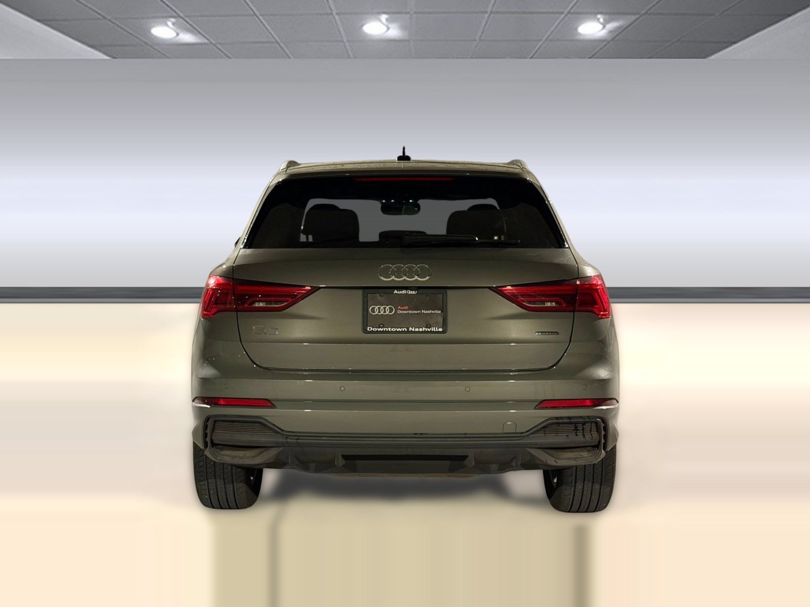 Certified 2025 Audi Q3 2.0T Premium w/ Convenience Package AWD/4WD image 10