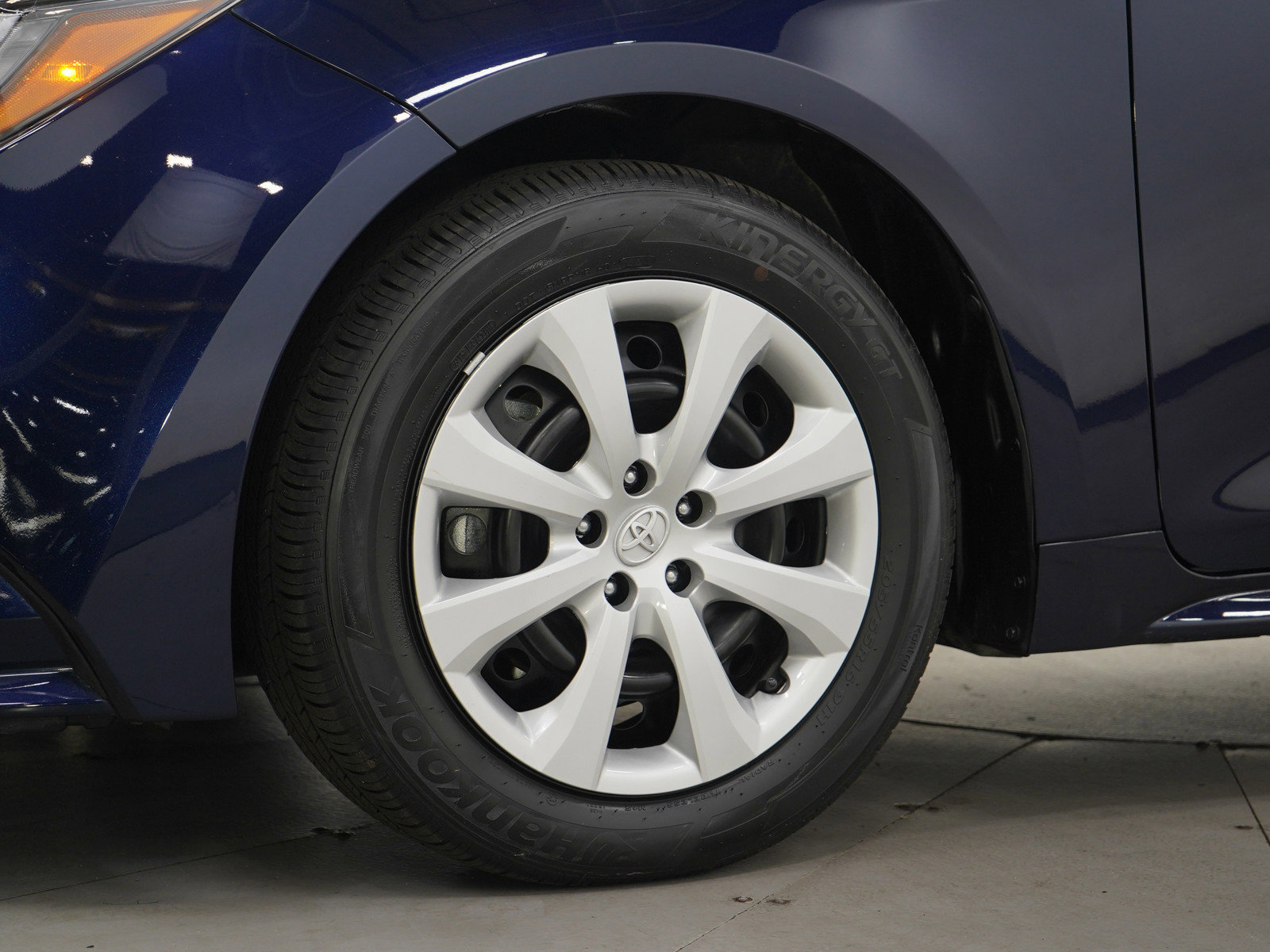 Used 2024 Toyota Corolla LE image 26