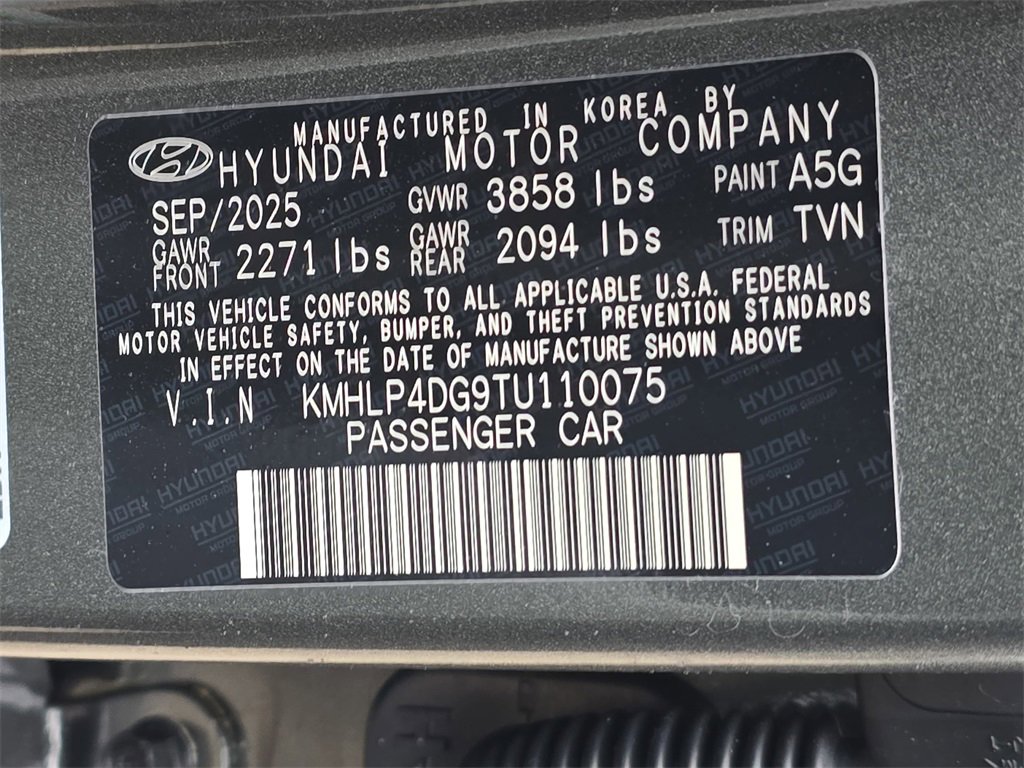 New 2026 Hyundai Elantra Limited image 34