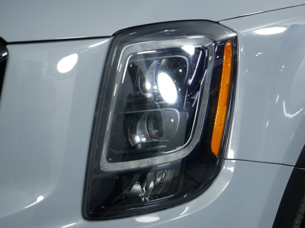 Used 2022 Kia Telluride SX w/ SX Prestige Package AWD/4WD image 15
