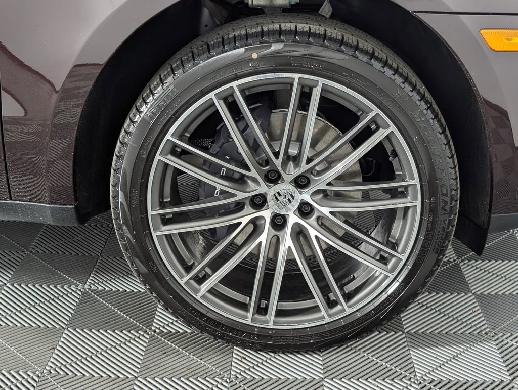 New 2026 Porsche Macan image 14