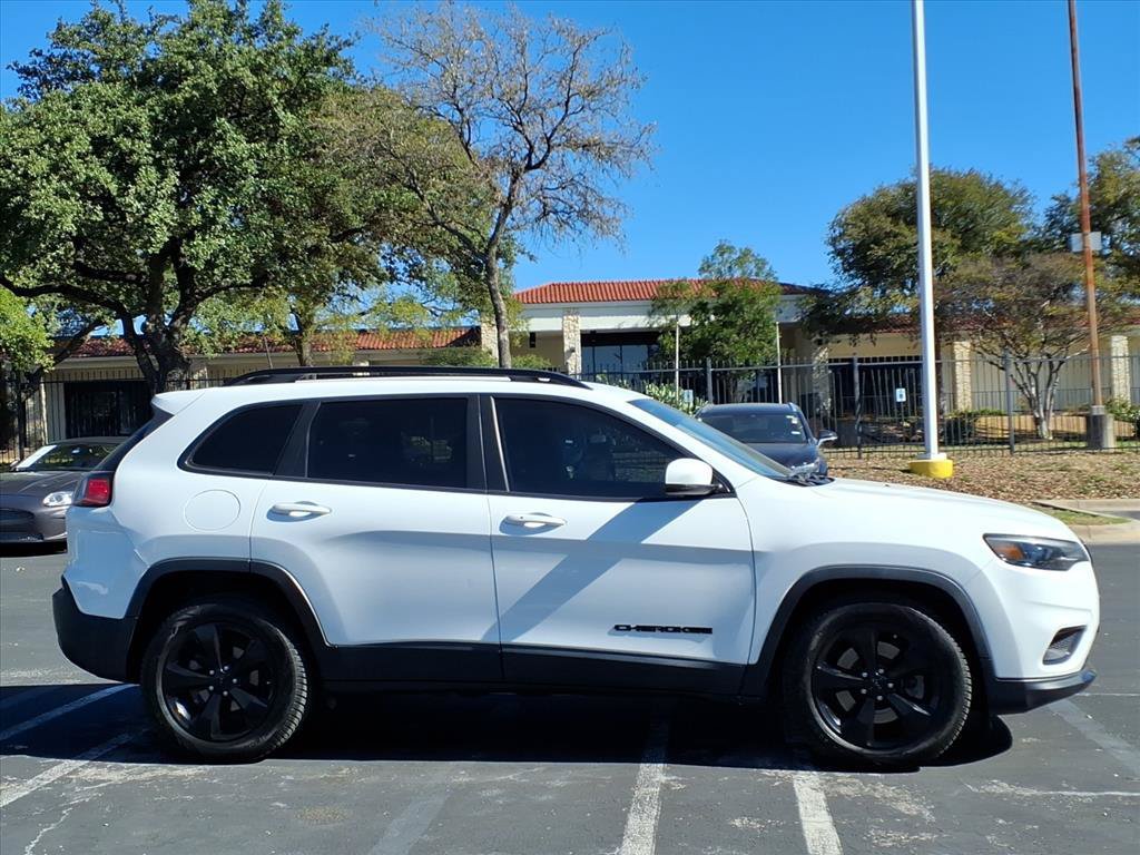 Used 2020 Jeep Cherokee Latitude Plus FWD image 4