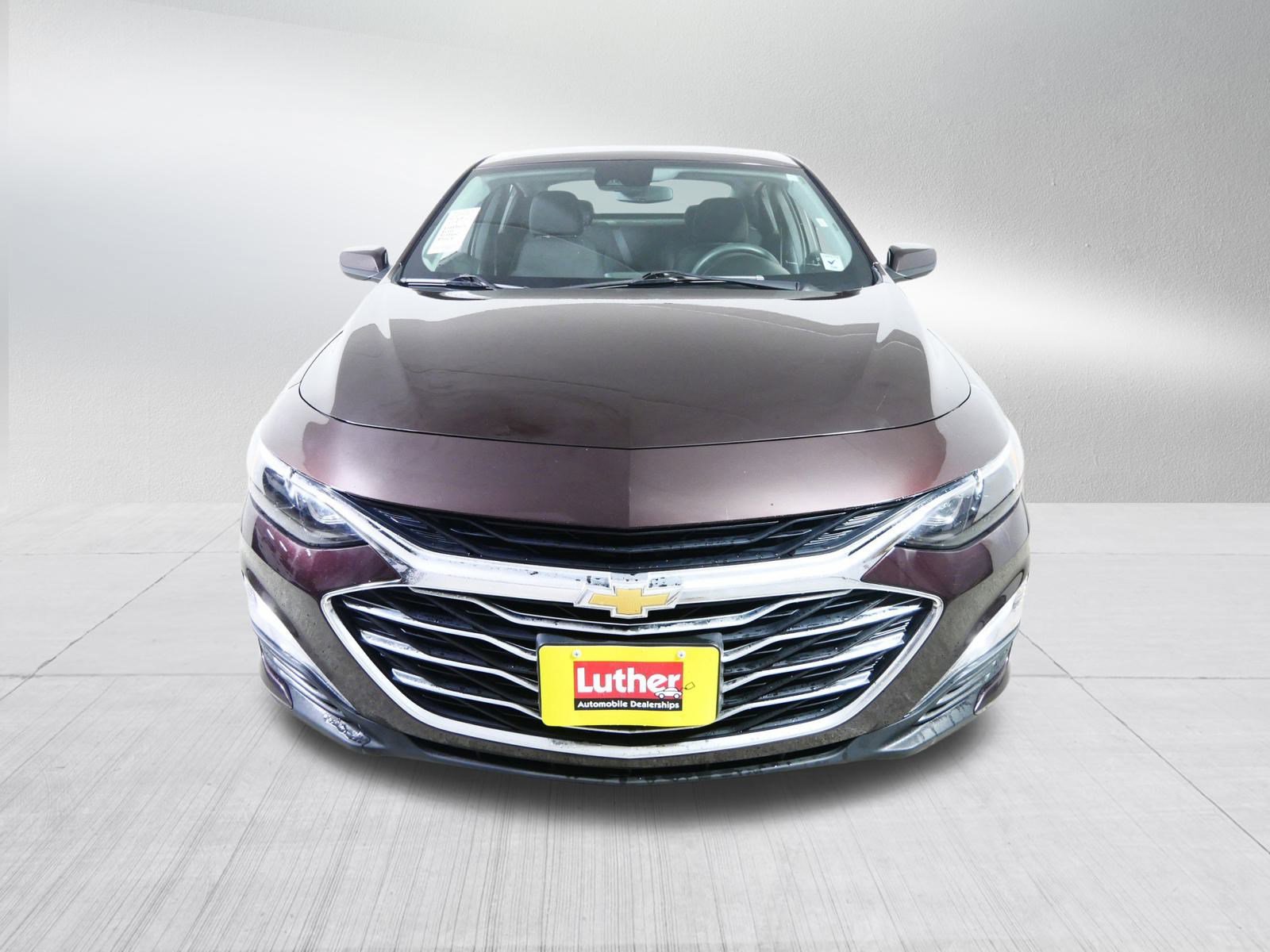 Used 2020 Chevrolet Malibu LS w/ Driver Confidence Package II image 2