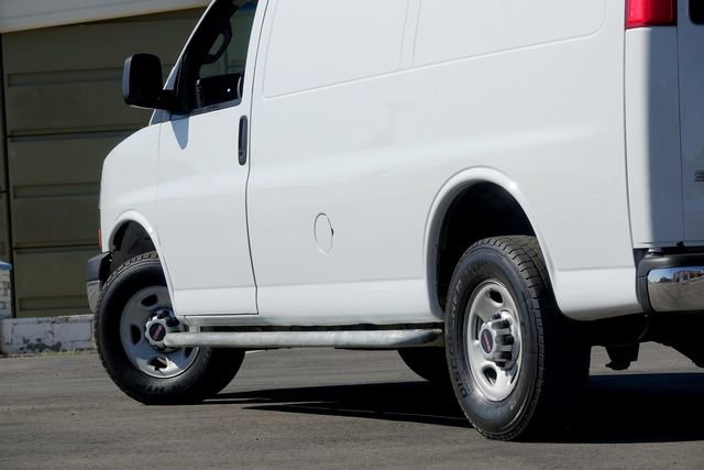 Used 2017 GMC Savana 2500 2500 image 23