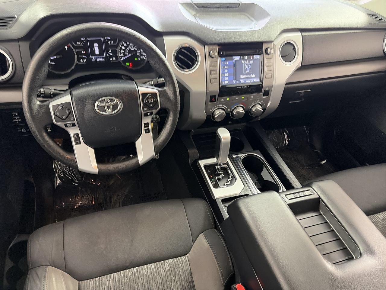 Used 2019 Toyota Tundra SR5 w/ SR5 Convenience Package RWD image 20