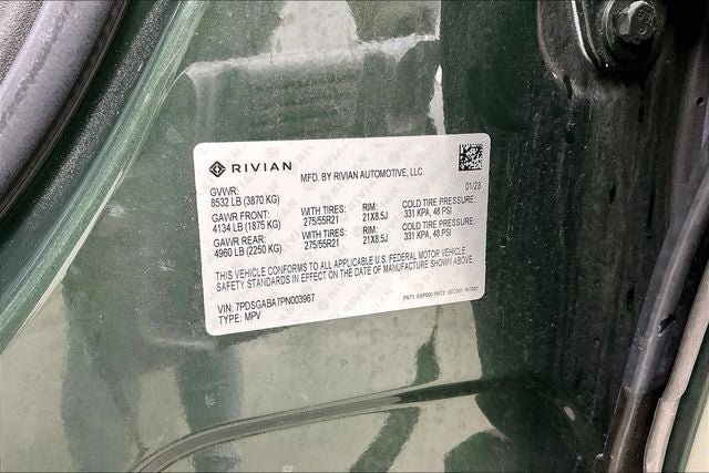 Used 2023 Rivian R1S Adventure AWD/4WD image 32