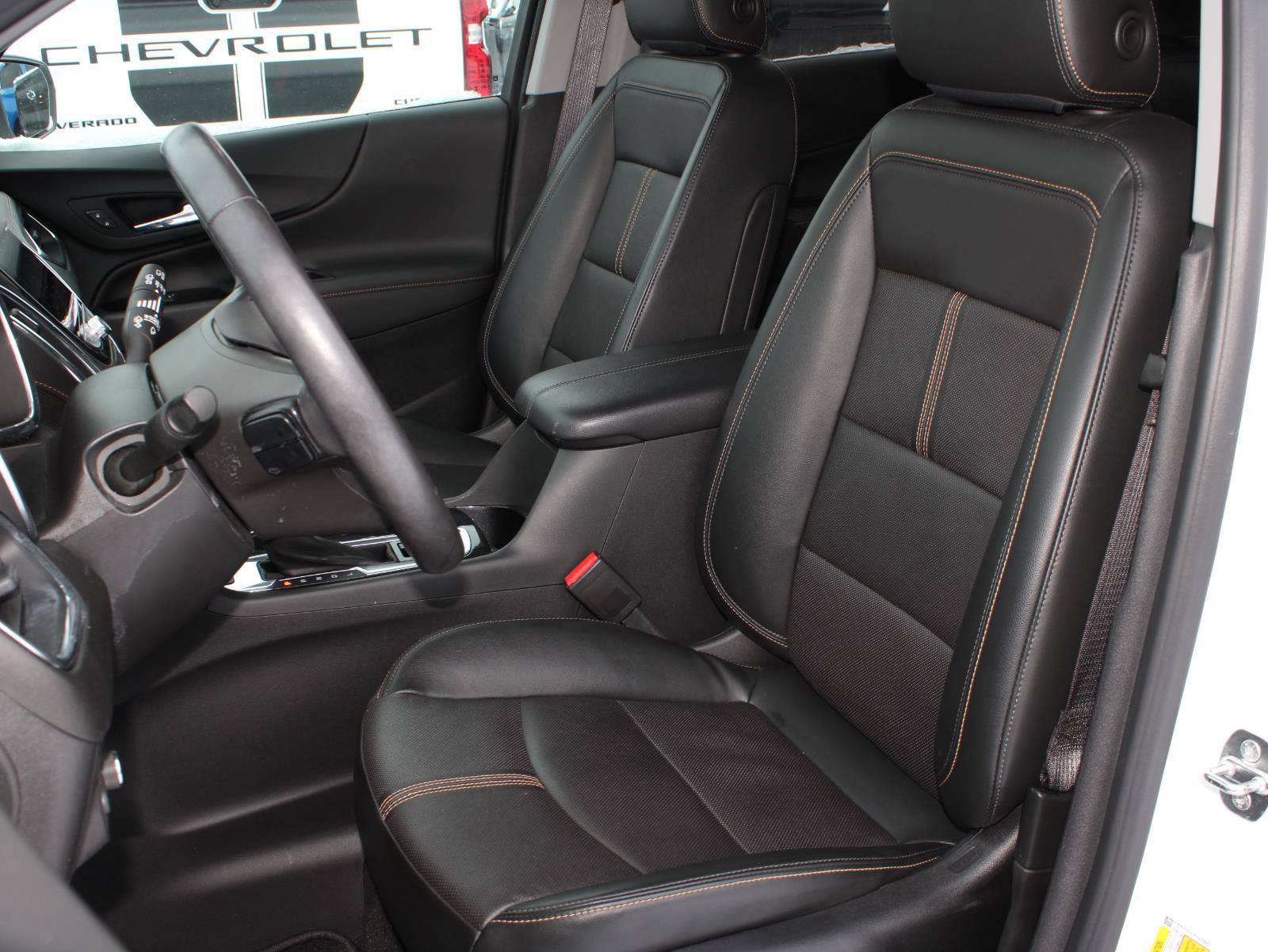 Used 2022 Chevrolet Equinox Premier image 16