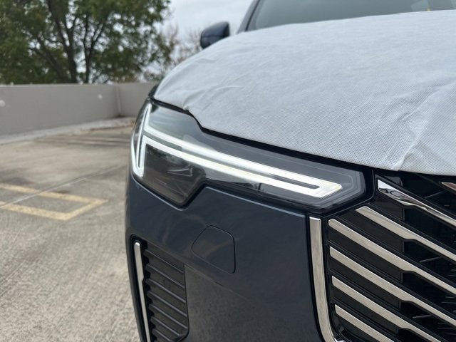 New 2026 Volvo XC90 B6 Plus w/ Protection Package Premier image 10