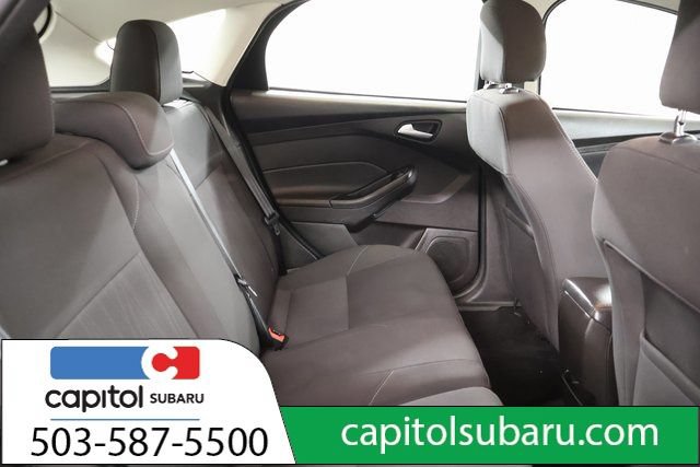 Used 2016 Ford Focus SE FWD image 28