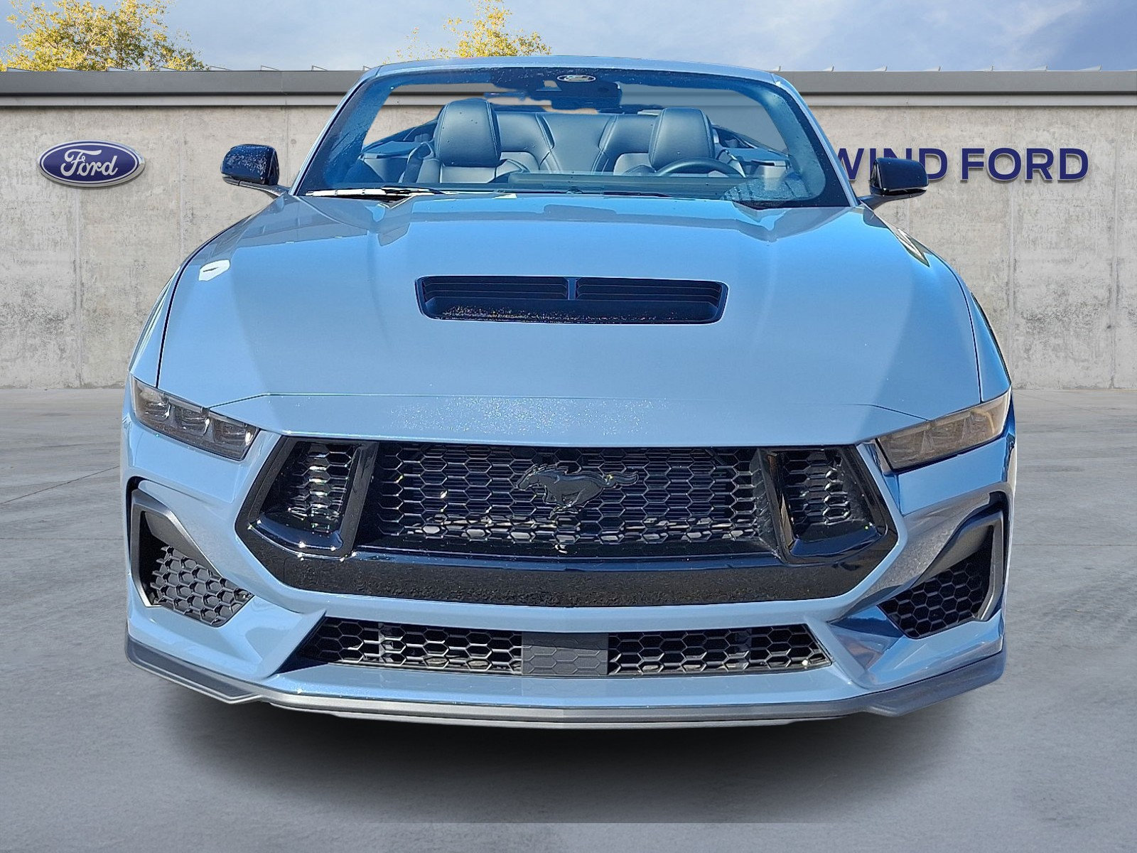 Used 2026 Ford Mustang GT Premium w/ GT Performance Package RWD image 2