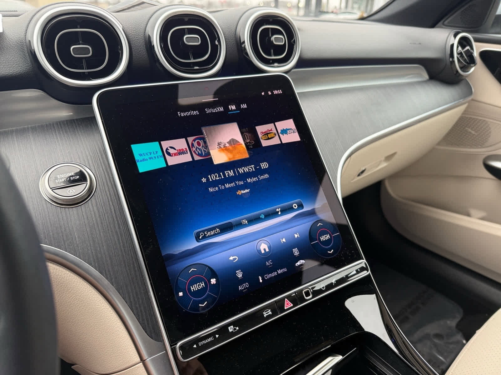 Certified 2025 Mercedes-Benz C 300 4MATIC Sedan image 16