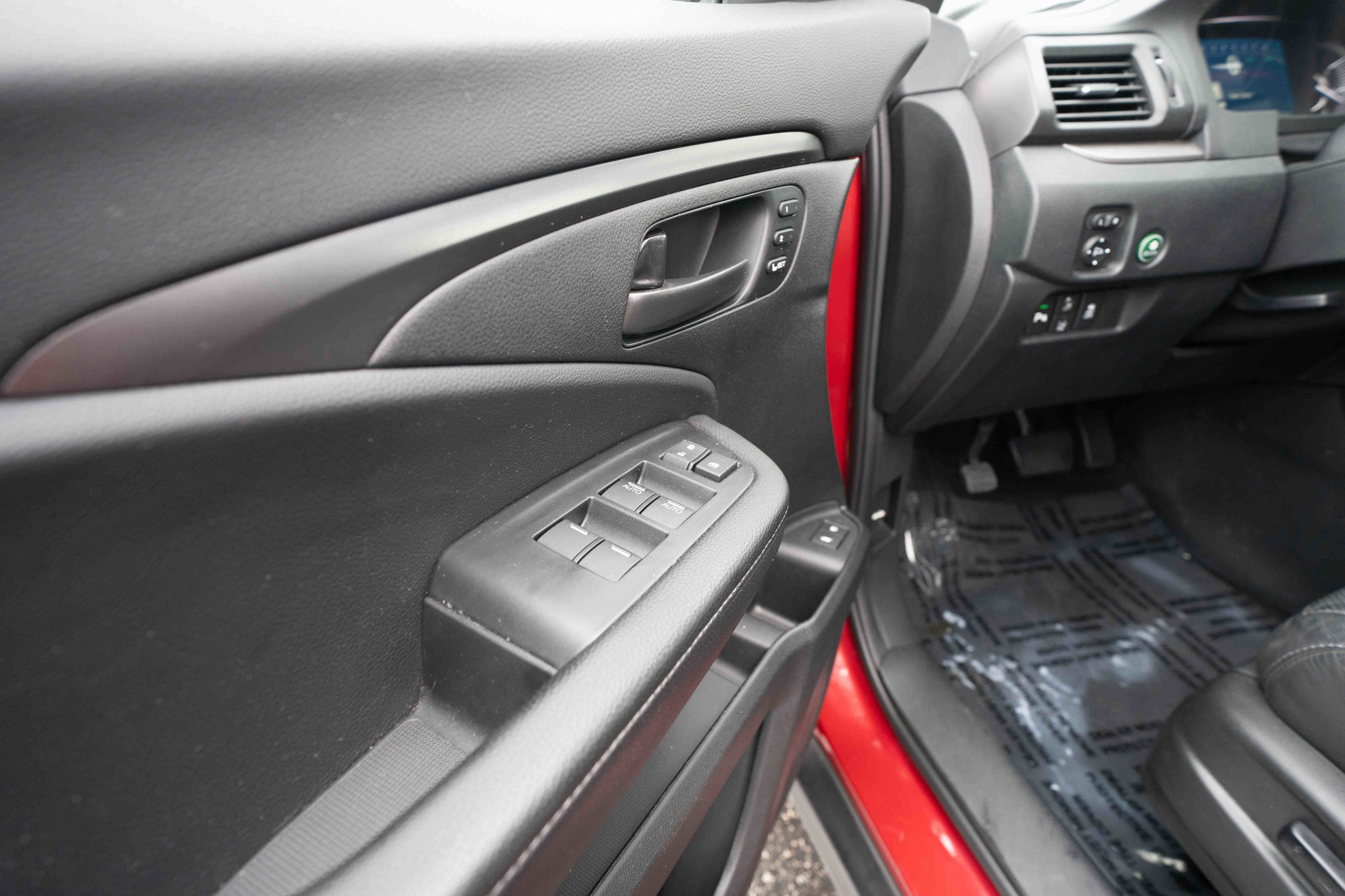 Used 2023 Honda Passport EX-L image 7