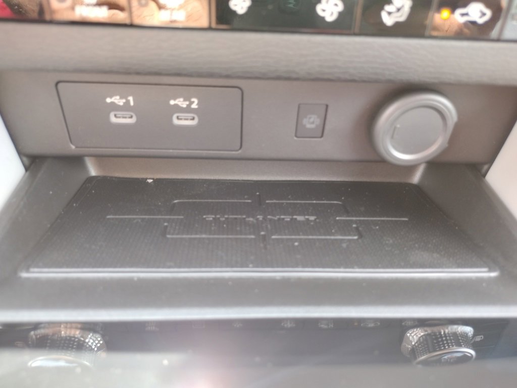 New 2025 Mitsubishi Outlander SE image 22