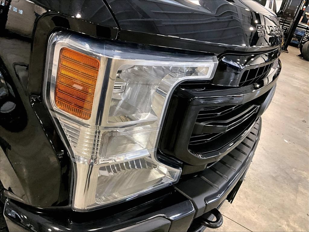 Used 2022 Ford F250 Lariat w/ Lariat Ultimate Package AWD/4WD image 34