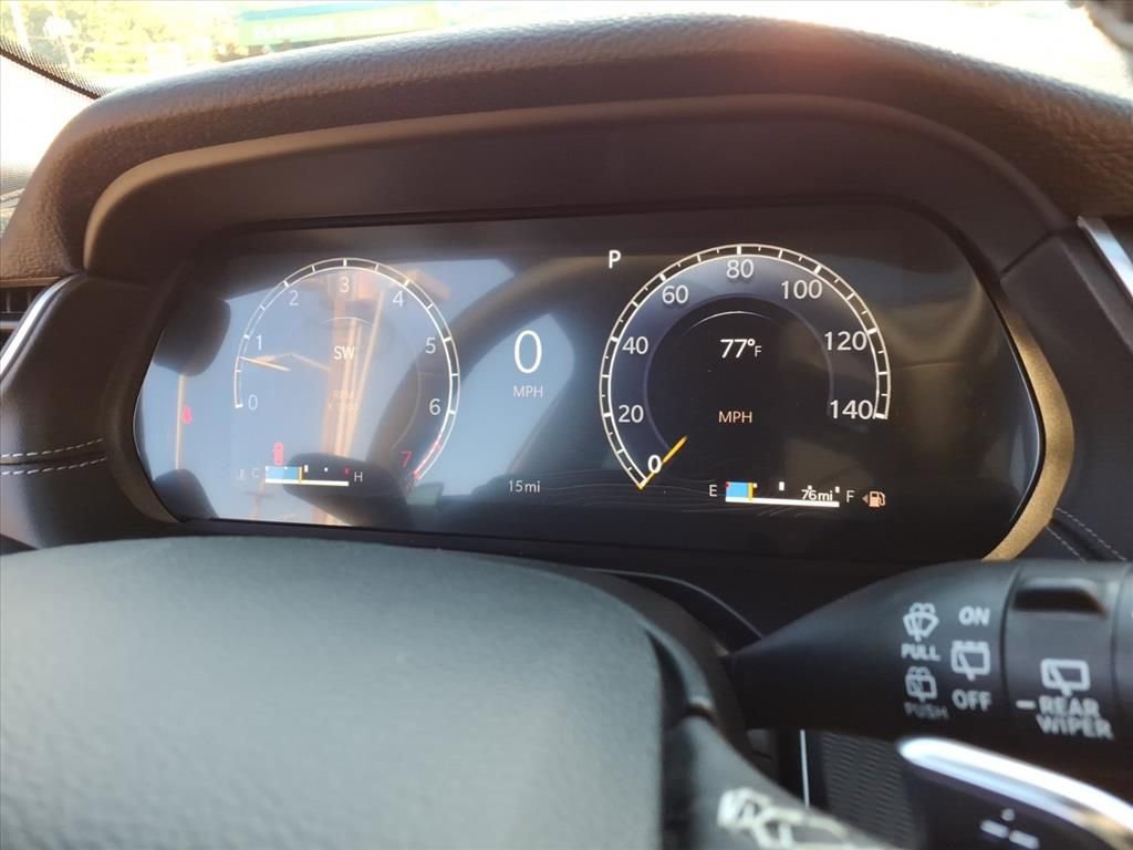 New 2025 Jeep Grand Cherokee L Altitude image 15