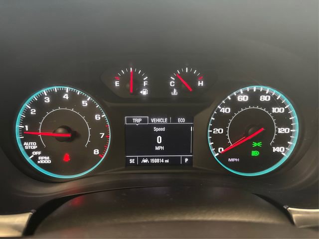 Used 2022 Chevrolet Traverse LS image 19