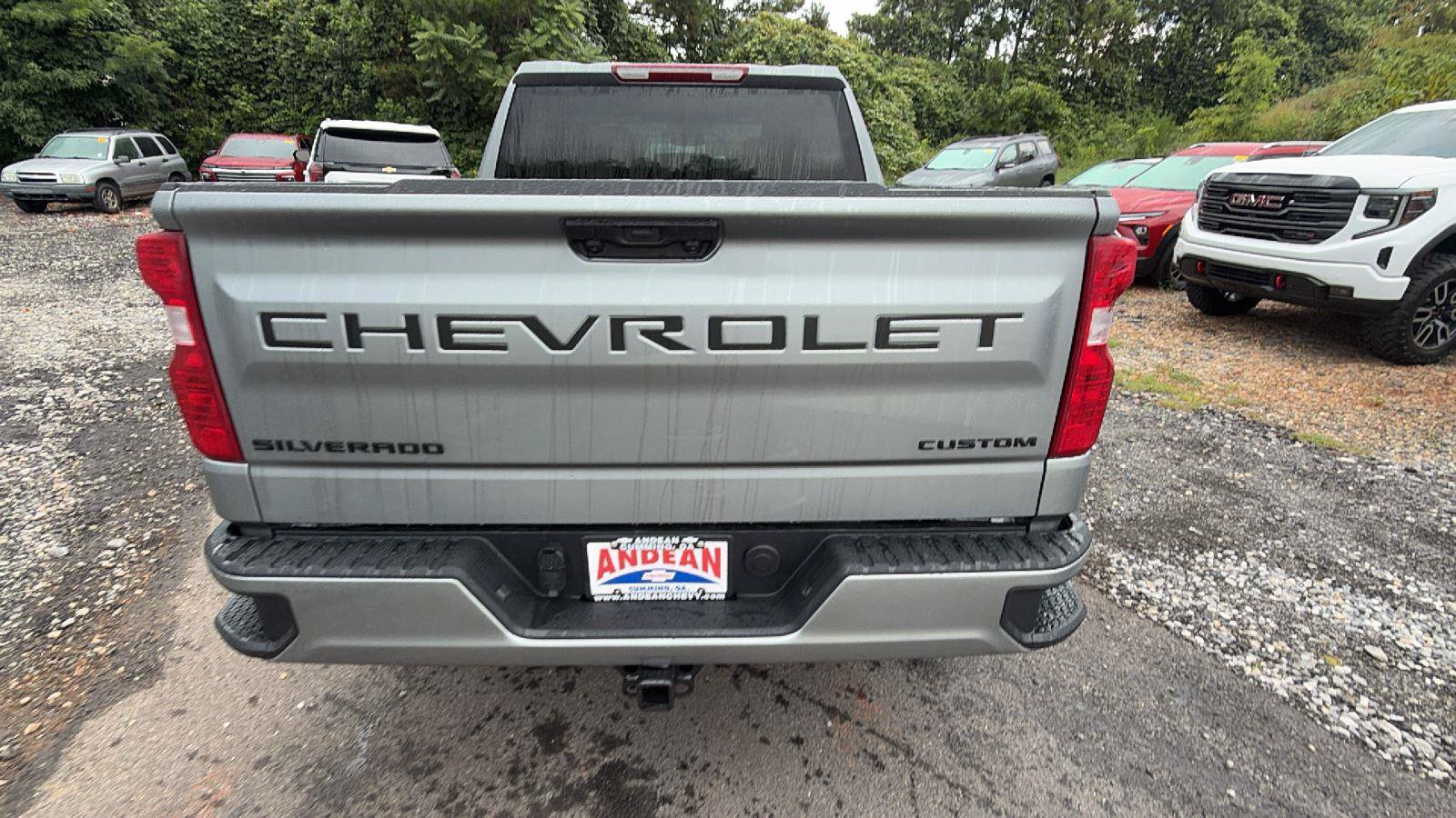 New 2026 Chevrolet Silverado 1500 Custom w/ Turbomax Blackout Package AWD/4WD image 9