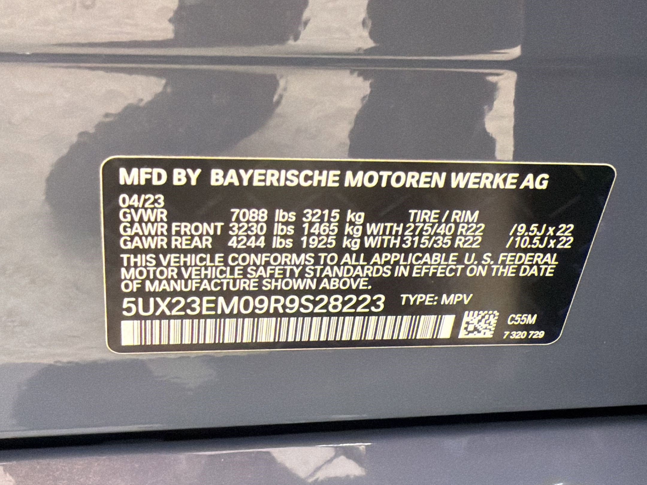 Certified 2024 BMW X7 xDrive40i w/ Premium Package image 21