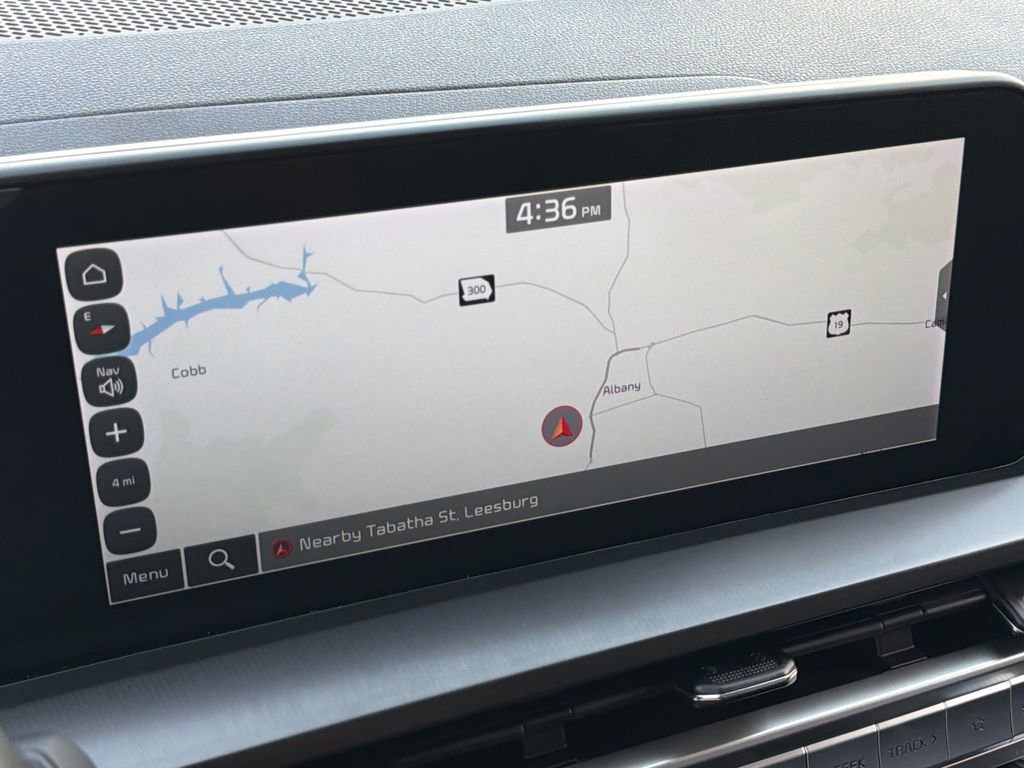 Used 2024 Kia Telluride LX image 6