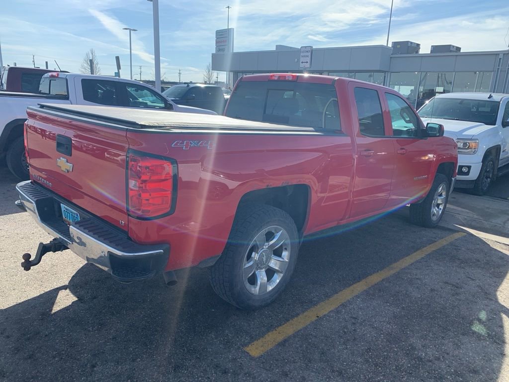 Used 2015 Chevrolet Silverado 1500 LT w/ LT Convenience Package image 3