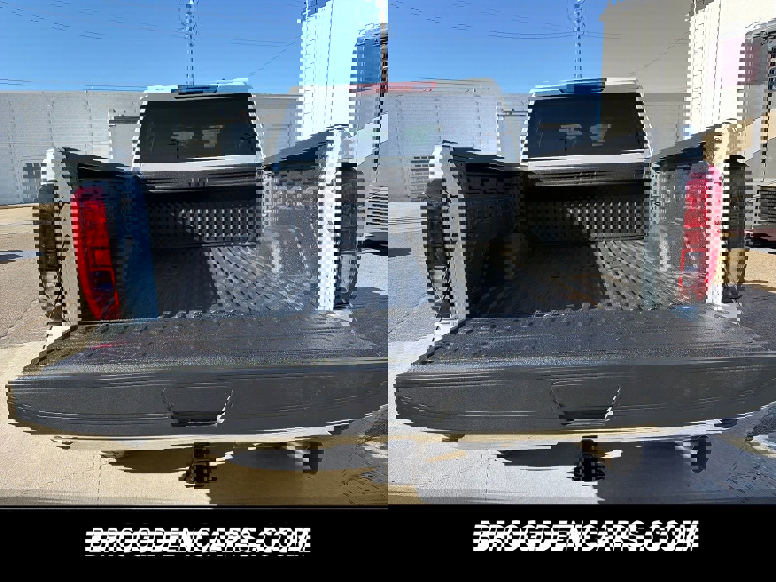 New 2026 GMC Sierra 2500 Pro image 9