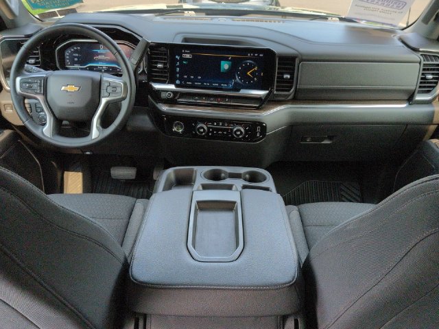 Used 2023 Chevrolet Silverado 1500 LT AWD/4WD image 22