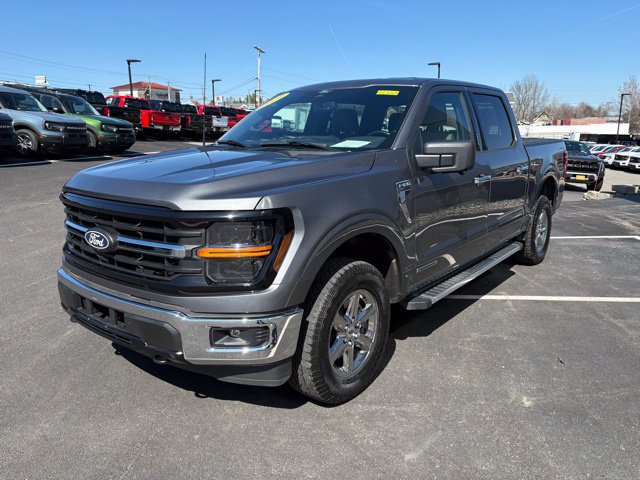Certified 2024 Ford F150 XLT w/ Mobile Office Package AWD/4WD image 7